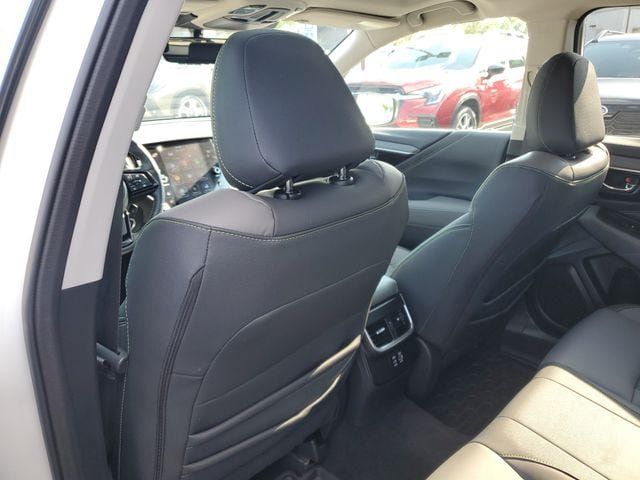 Certified 2024 Subaru Outback Onyx Edition AWD/4WD image 15