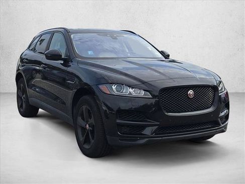 Used 2020 Jaguar F-PACE Premium AWD/4WD image 3