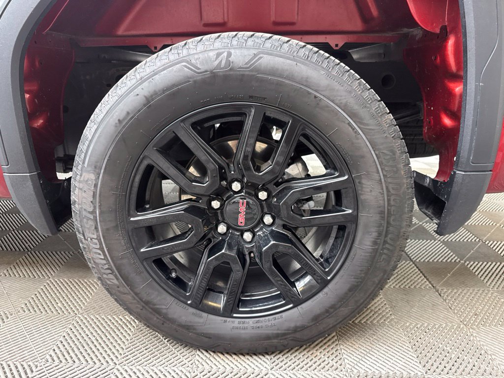 Used 2024 GMC Sierra 1500 Elevation AWD/4WD image 9