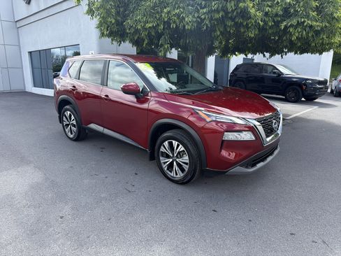 Used 2023 Nissan Rogue SV AWD/4WD image 1