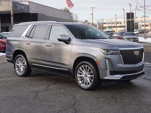 Used 2022 Cadillac Escalade Premium Luxury image 74