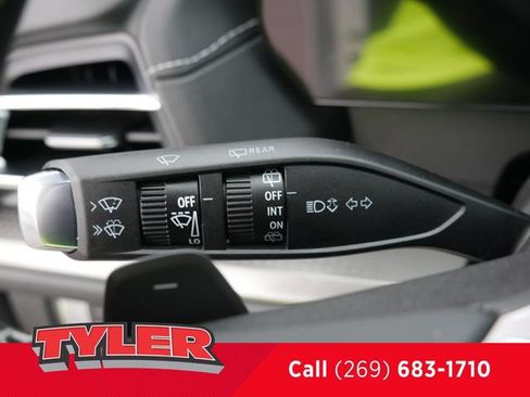 New 2026 Chevrolet Traverse LT w/ Driver Confidence Package AWD/4WD image 25