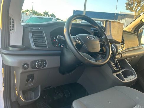 Certified 2024 Ford Transit 350 XLT RWD image 33