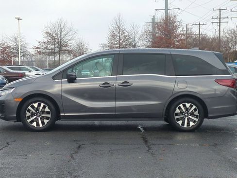 Used 2025 Honda Odyssey EX-L image 9