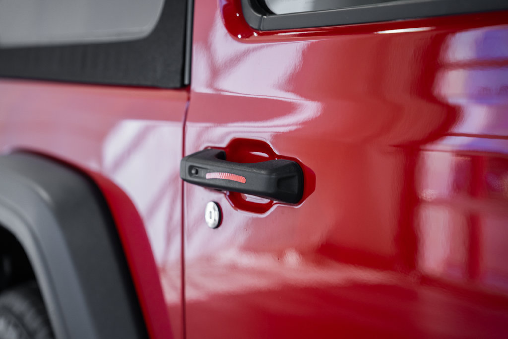 Certified 2023 Jeep Wrangler Sport AWD/4WD image 10