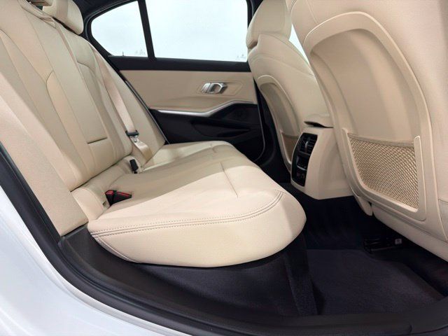 Used 2020 BMW 330i xDrive Sedan w/ Convenience Package AWD/4WD image 23