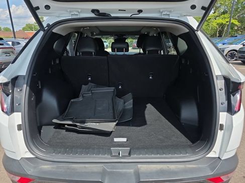 Used 2024 Hyundai Tucson Limited FWD image 13