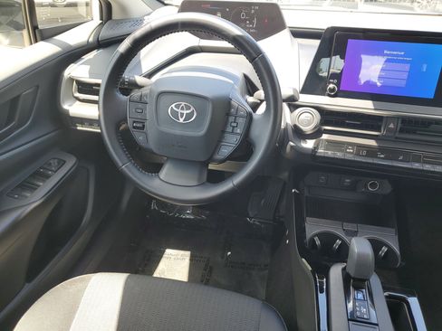 Certified 2024 Toyota Prius LE FWD image 14