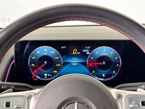 Used 2023 Mercedes-Benz GLB 250 image 10