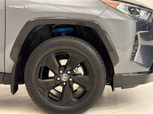 Used 2021 Toyota RAV4 XSE image 7