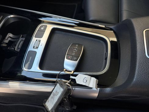 Used 2025 Mercedes-Benz GLB 250 4MATIC image 20