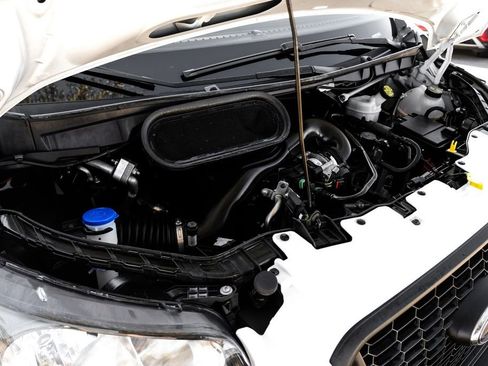 Used 2023 Ford Transit 250 Medium Roof AWD image 45