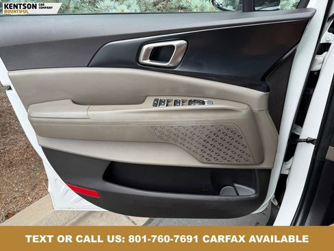 Used 2025 Kia Carnival FWD image 17