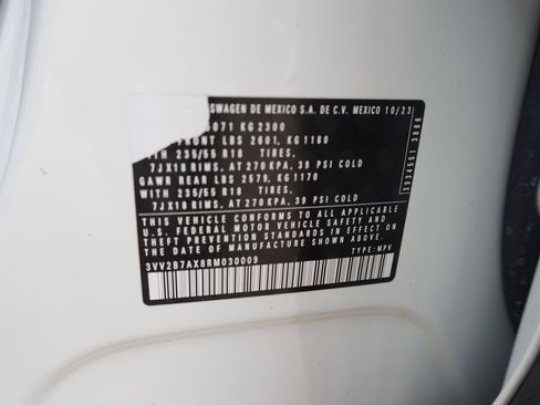 Used 2024 Volkswagen Tiguan Wolfsburg Edition image 32