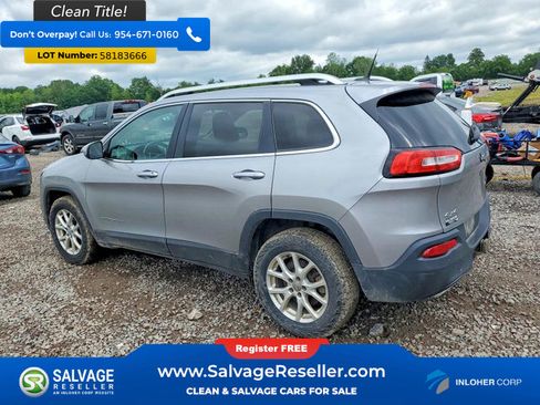 Used 2015 Jeep Cherokee Latitude w/ Cold Weather Group AWD/4WD image 3