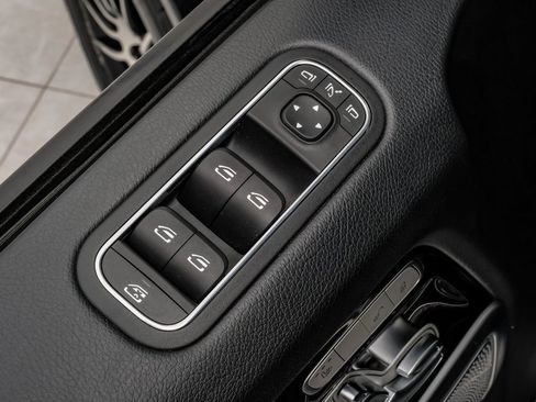 Used 2019 Mercedes-Benz G 550 image 39