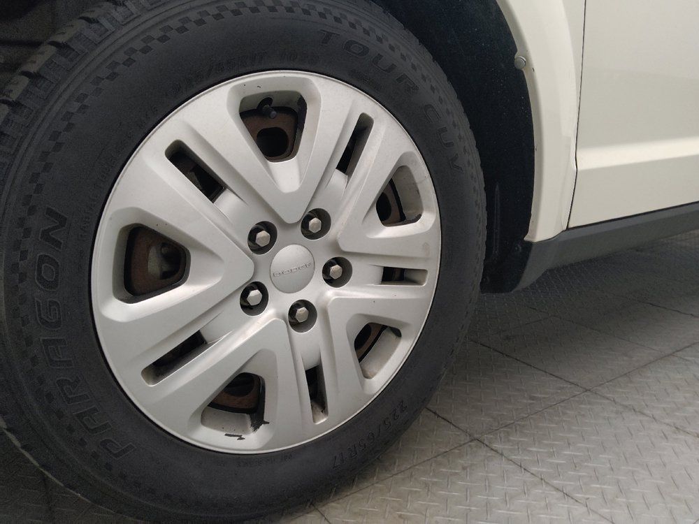 Used 2018 Dodge Journey SE FWD image 31