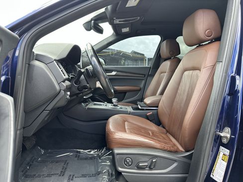 Used 2018 Audi Q5 Prestige w/ Prestige Package AWD/4WD image 13