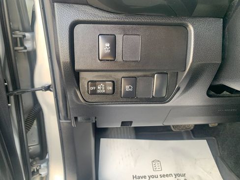 Used 2023 Toyota Tacoma SR AWD/4WD image 31