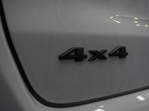 Used 2024 Jeep Compass Trailhawk image 6