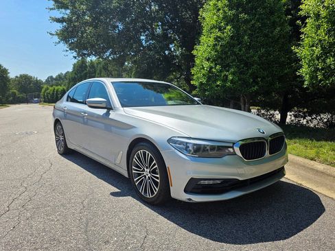 Used 2017 BMW 530i RWD image 7