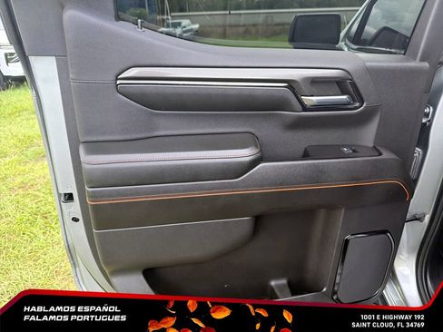 Used 2024 GMC Sierra 1500 AT4 w/ Technology Package AWD/4WD image 28