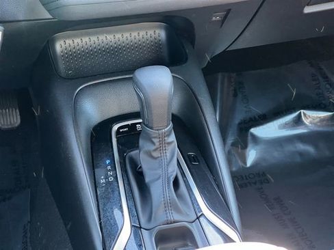 Used 2022 Toyota Corolla SE image 17