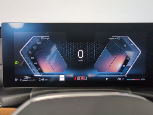 Used 2025 BMW 330i Sedan w/ Convenience Package image 26