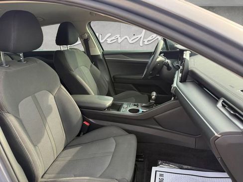Used 2021 Kia K5 LXS image 24