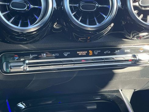 Certified 2024 Mercedes-Benz GLB 250 image 28