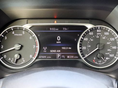 Used 2024 Nissan Sentra SV FWD image 27