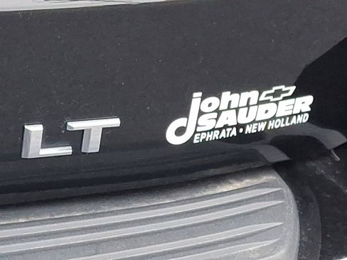 Used 2023 Chevrolet Tahoe LT w/ Luxury Package image 36