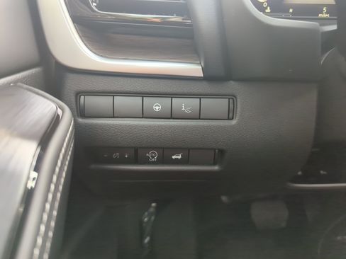 New 2026 Nissan Rogue Platinum AWD/4WD image 25