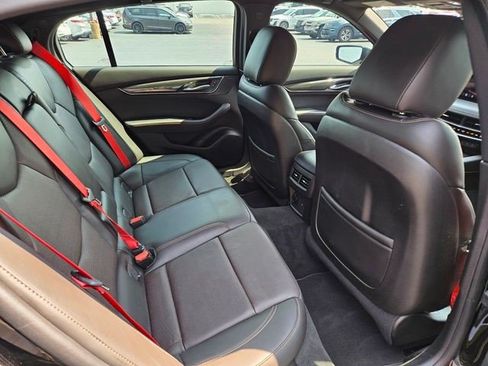 Certified 2025 Cadillac CT5 V RWD image 27