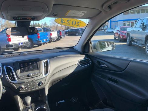 Certified 2024 Chevrolet Equinox LT image 34