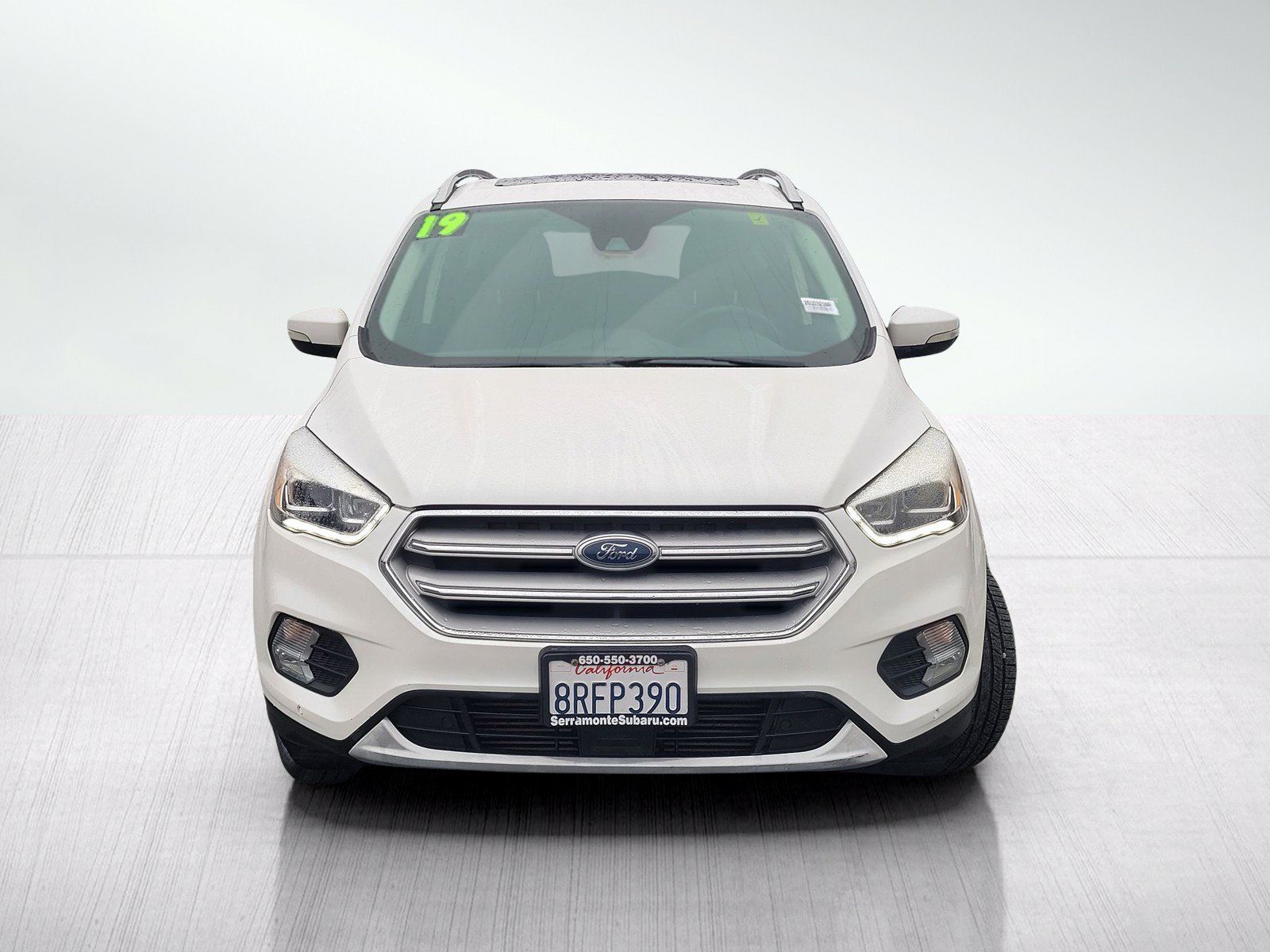 Used 2019 Ford Escape Titanium AWD/4WD image 2