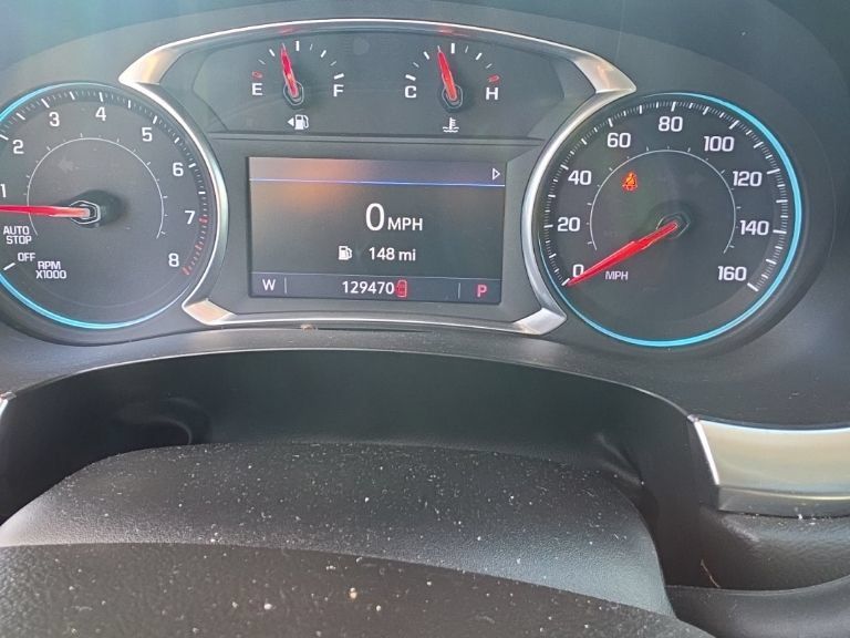 Used 2020 Chevrolet Traverse LT w/ Driver Confidence II Package FWD image 16