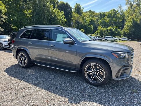 New 2026 Mercedes-Benz GLS 450 4MATIC image 12