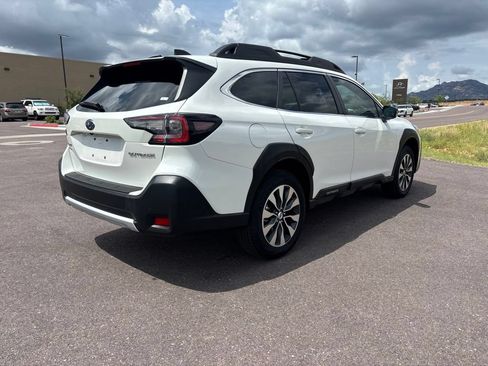 Used 2024 Subaru Outback Limited AWD/4WD image 5