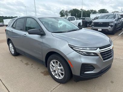 Used 2024 Chevrolet Equinox LS w/ LS Convenience Package