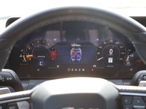 Used 2025 Ford Mustang GT Premium RWD image 17