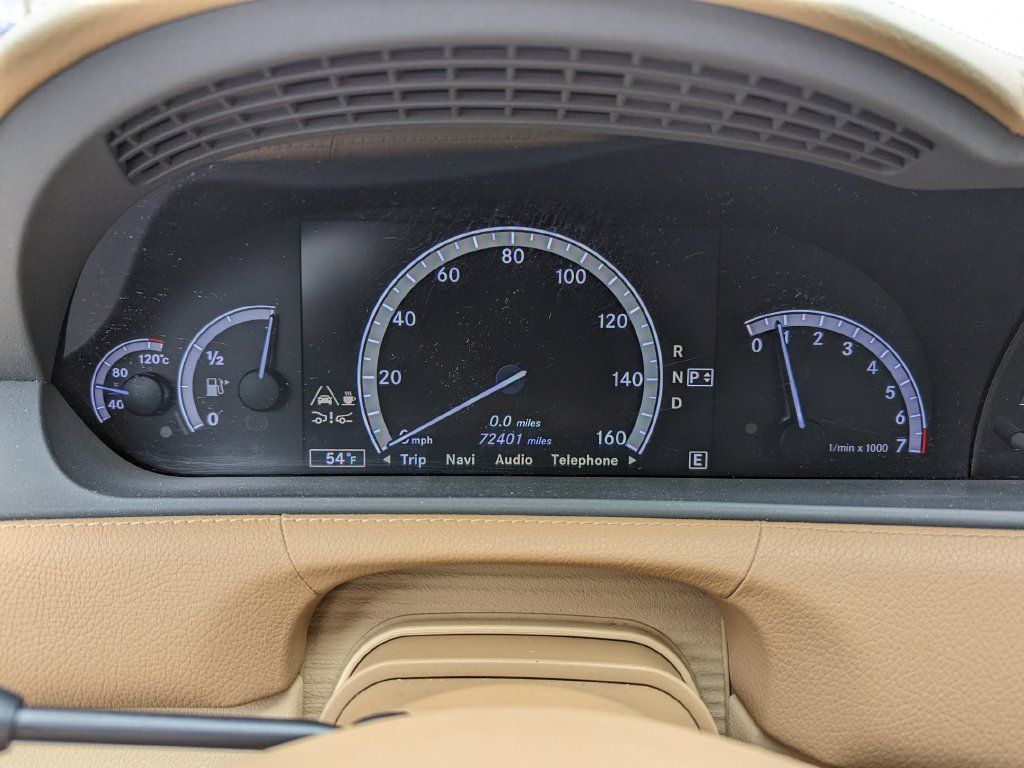 Used 2013 Mercedes-Benz CL 550 4MATIC image 19