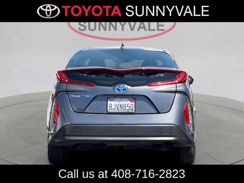 Used 2019 Toyota Prius Prime Premium w/ Preferred Accessory Package FWD image 8