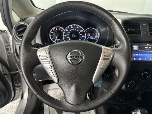 Used 2019 Nissan Versa Note SV image 18