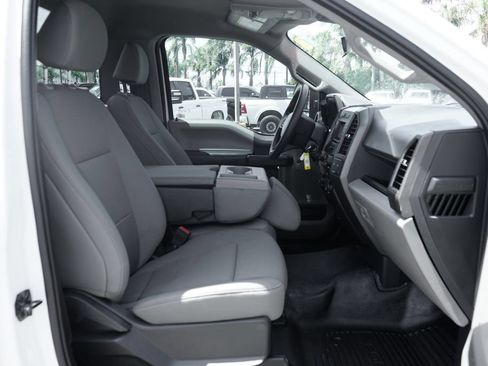 Used 2022 Ford F250 XL w/ Power Equipment Group RWD image 33