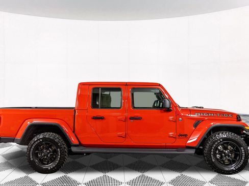 New 2025 Jeep Gladiator Sport image 10