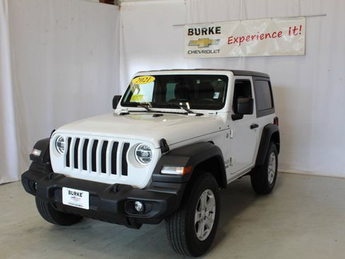 Used 2021 Jeep Wrangler Sport AWD/4WD image 1