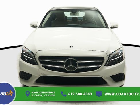 Used 2019 Mercedes-Benz C 300 Sedan image 4