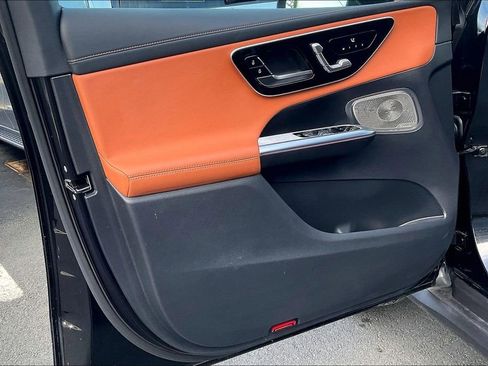 Certified 2025 Mercedes-Benz GLC 350e GLC 350e image 14