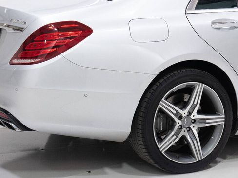 Used 2014 Mercedes-Benz S 63 AMG 4MATIC Sedan image 16